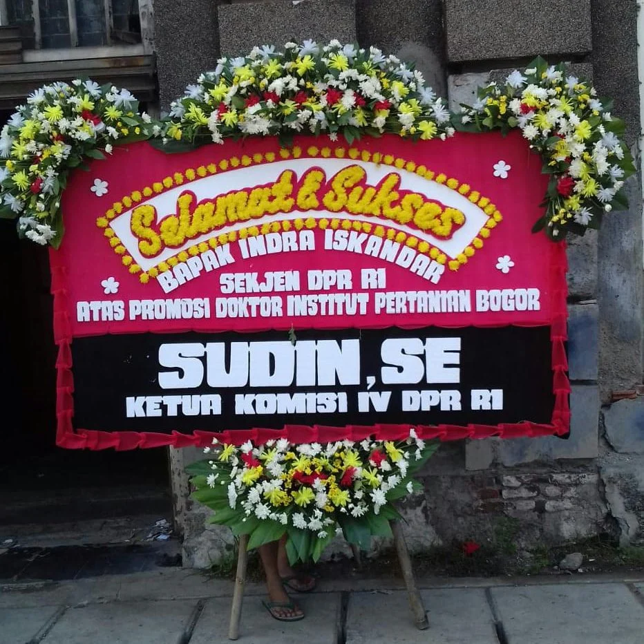 Bunga Papan Selamat 9
